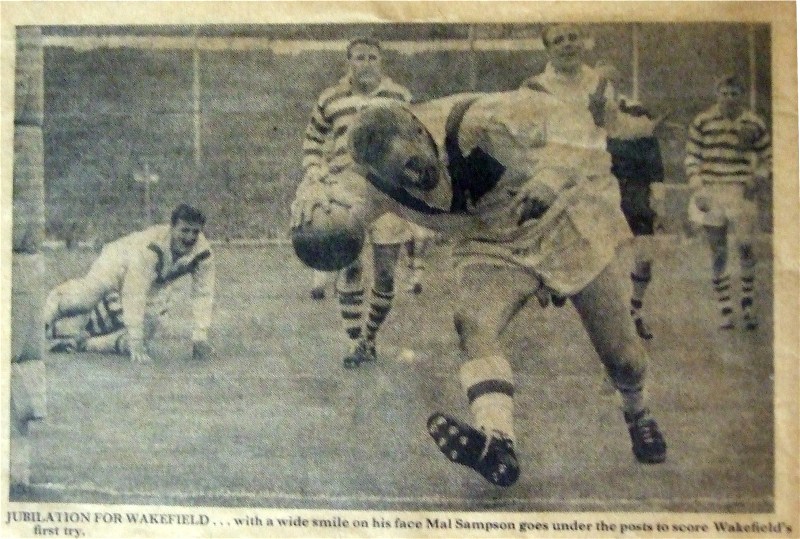 Malcolm Sampson try 